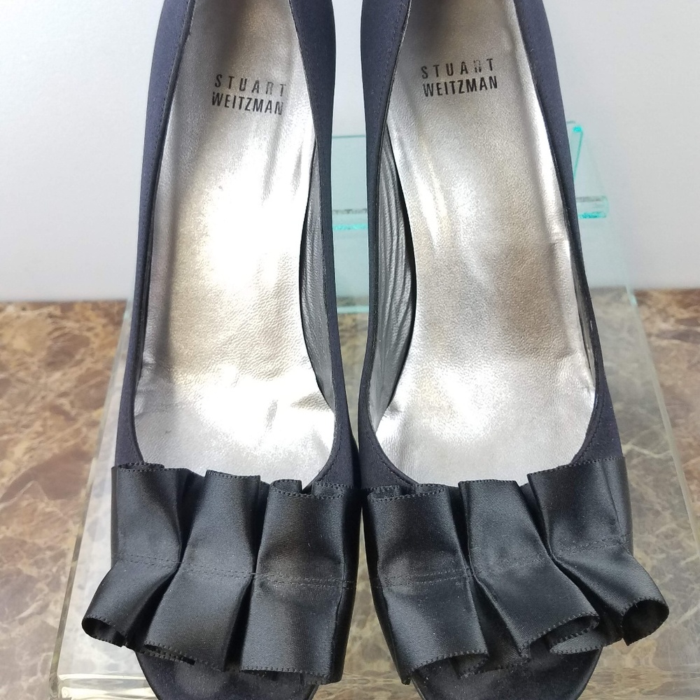 Stuart Weitzman Gigi Ritz Black Slip On Pumps 8.5M